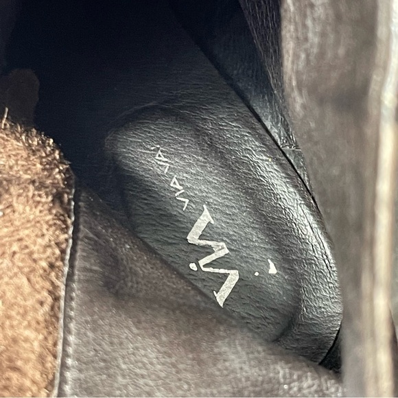 VIA Boots Women’s Sz 39 Brown Leather Snake Embossed Ankle - Picture 7 of 11